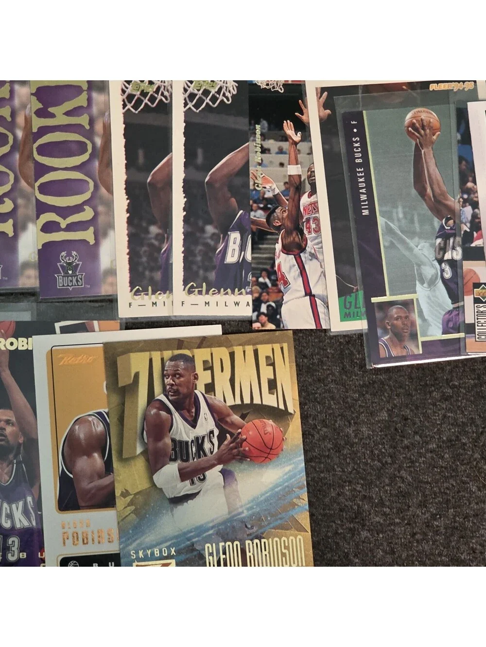 Glenn Robinson Lot (51 Cards) With Rookies, Base, Inserts, 90s